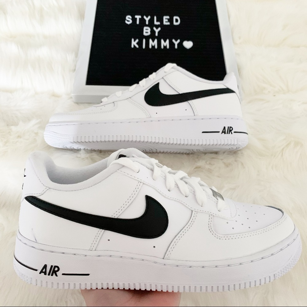 πΈ NIKE AIR FORCE 1 Sneakers Shoes AF1 White Black - Picture 8 of 12